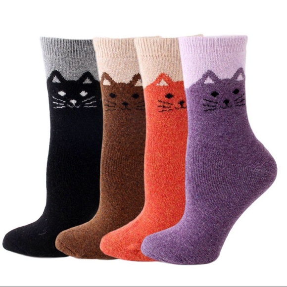 cemanler Accessories - 4 pair of Cemanler wool socks, NWT